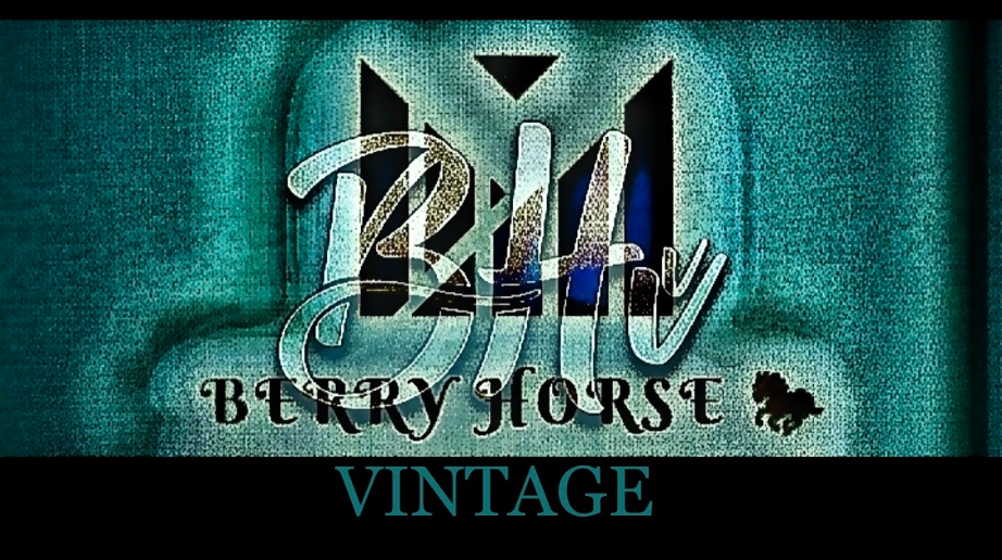 BERRY HORSE VINTAGE
